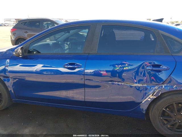3KPF24AD7KE016171 KIA Forte Lxs