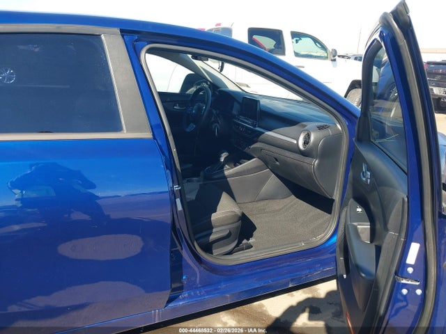 3KPF24AD7KE016171 KIA Forte Lxs