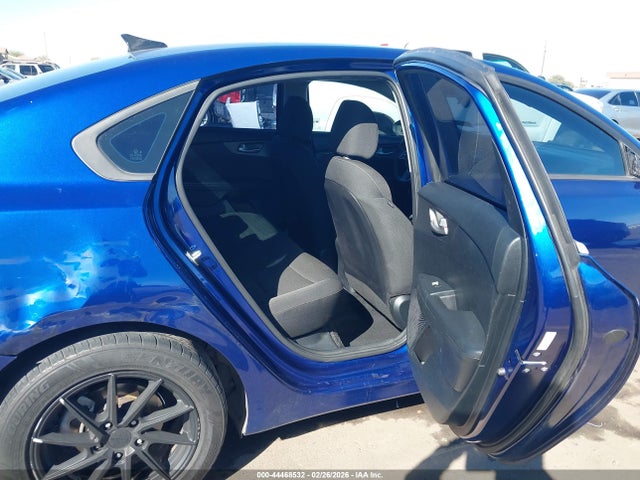 3KPF24AD7KE016171 KIA Forte Lxs