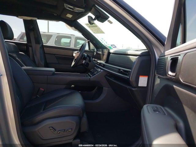 44468534 :رقم المزاد ، 5NMP5DG15SH037392 vin ، 2025 Hyundai Santa Fe Hybrid Calligraphy مزاد بيع