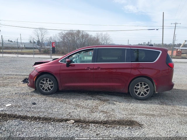 Chrysler Voyager Lx 2022 2C4RC1CG3NR166006 Image 14