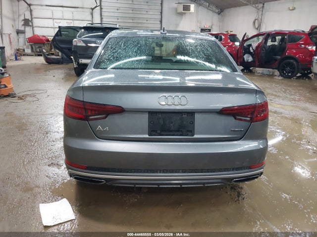 44468555 :رقم المزاد ، WAUDNAF42KA023132 vin ، 2019 Audi A4 45 Premium مزاد بيع