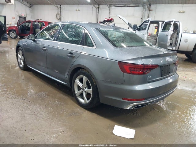 44468555 :رقم المزاد ، WAUDNAF42KA023132 vin ، 2019 Audi A4 45 Premium مزاد بيع