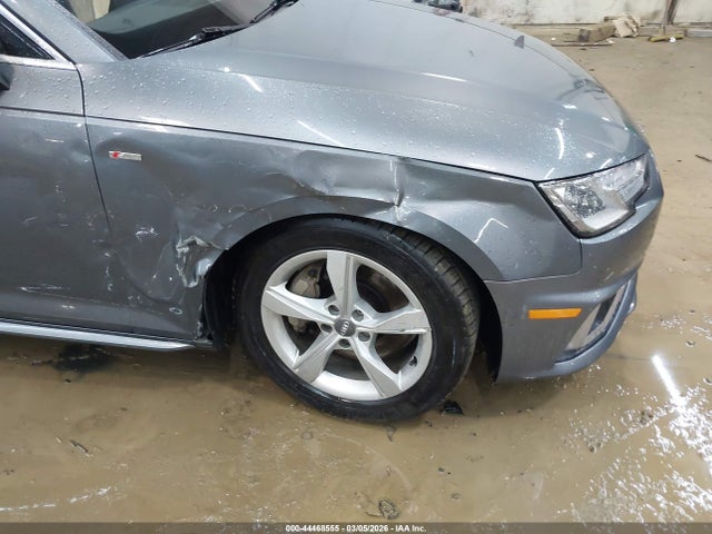 44468555 :رقم المزاد ، WAUDNAF42KA023132 vin ، 2019 Audi A4 45 Premium مزاد بيع