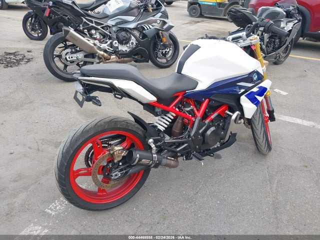 WB30G4309NRA35502 BMW G310 R