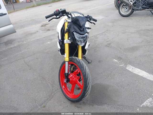 WB30G4309NRA35502 BMW G310 R