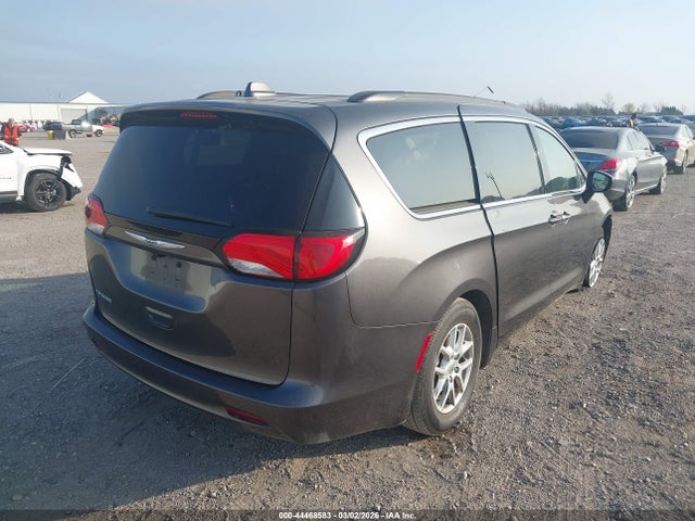 2020 CHRYSLER VOYAGER 2C4RC1DG2LR157566 Photo 3