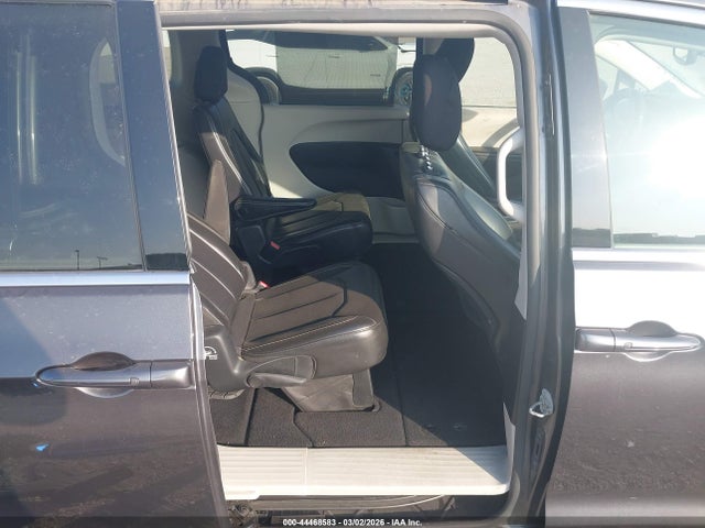 2020 CHRYSLER VOYAGER 2C4RC1DG2LR157566 Photo 7
