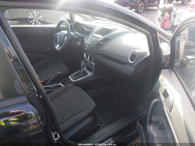 Ford FIESTA SE 2019 3FADP4BJ8KM130446 Image 18