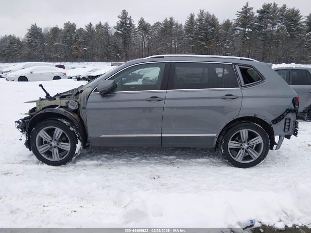 2021 Volkswagen Tiguan 2.0t Se/2.0t Se R-line Black/2.0t Sel მანქანა იყიდება აუქციონზე, vin: 3VV2B7AX1MM136133, აუქციონის ნომერი: 44468622