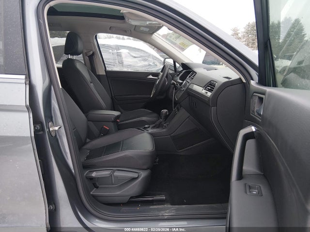 2021 VOLKSWAGEN TIGUAN 3VV2B7AX1MM136133 Photo 4