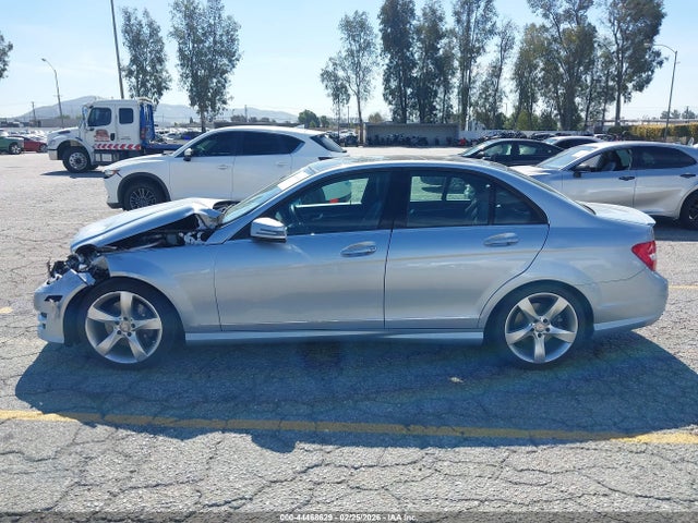 Aukcja sprzedaży 2014 Mercedes-benz C 350 Sport, vin: WDDGF5HB6EA951195, numer aukcji: 44468629