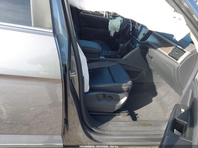 Продаж на аукціоні авто 2018 Volkswagen Atlas 2.0t Sel, vin: 1V2EP2CA1JC598776, номер лоту: 44468646