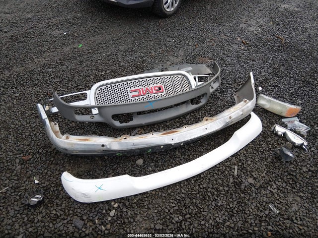 2003 Gmc Yukon Slt მანქანა იყიდება აუქციონზე, vin: 1GKEK13T03J103045, აუქციონის ნომერი: 44468653