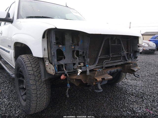 2003 Gmc Yukon Slt მანქანა იყიდება აუქციონზე, vin: 1GKEK13T03J103045, აუქციონის ნომერი: 44468653