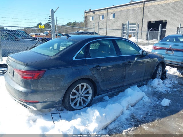 2019 Audi A4 45 Premium მანქანა იყიდება აუქციონზე, vin: WAUENAF4XKN006933, აუქციონის ნომერი: 44468657