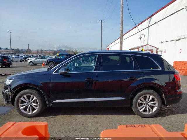 WA1LAAF79HD028267 Audi Q7 3.0t Premium