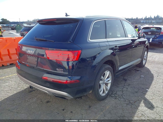 WA1LAAF79HD028267 Audi Q7 3.0t Premium