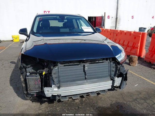 WA1LAAF79HD028267 Audi Q7 3.0t Premium