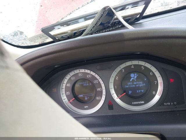 Aukcja sprzedaży 2010 Volvo Xc60 T6/t6 R-design, vin: YV4992DZ6A2021729, numer aukcji: 44468679