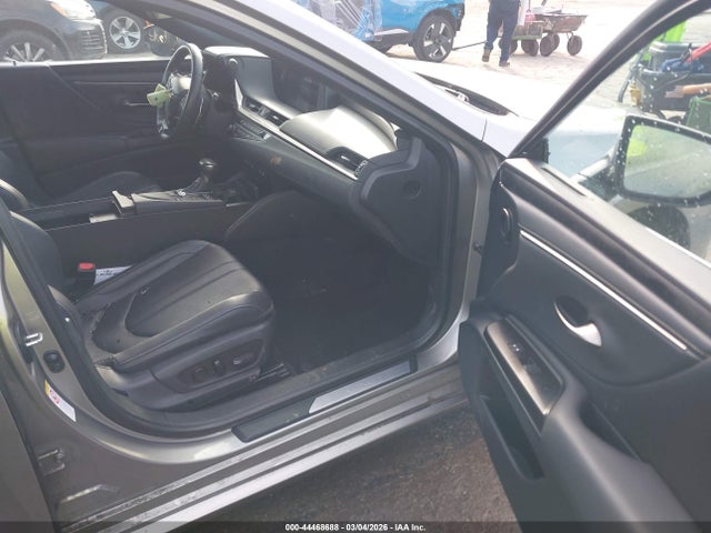 2019 Lexus Es 350 F Sport მანქანა იყიდება აუქციონზე, vin: 58ABZ1B15KU042710, აუქციონის ნომერი: 44468688