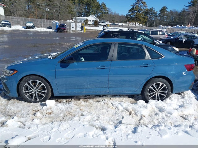 2025 Volkswagen Jetta 1.5t Sport მანქანა იყიდება აუქციონზე, vin: 3VWBX7BU3SM042916, აუქციონის ნომერი: 44468695