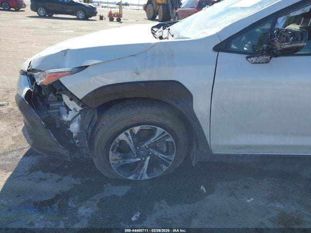 Продажа на аукционе авто 2024 Subaru Crosstrek Premium, vin: JF2GUADC6R8898519, номер лота: 44468711