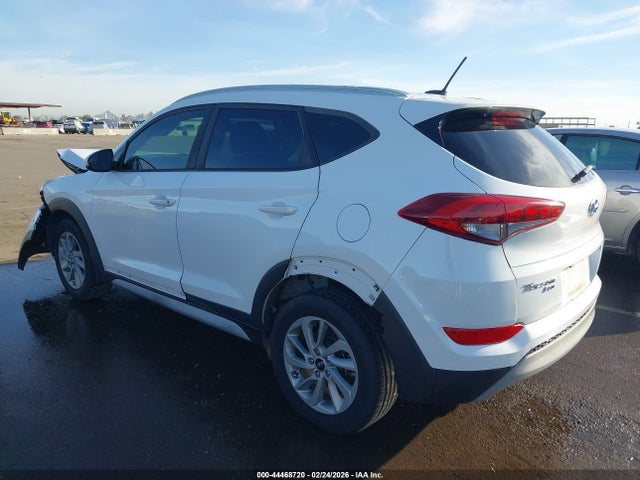 KM8J33A28HU436835 Hyundai Tucson Eco