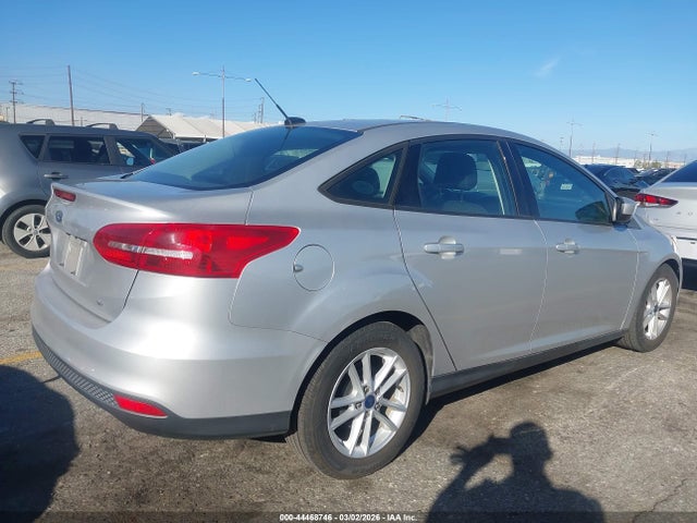 1FADP3F20JL328533 Ford FOCUS SE
