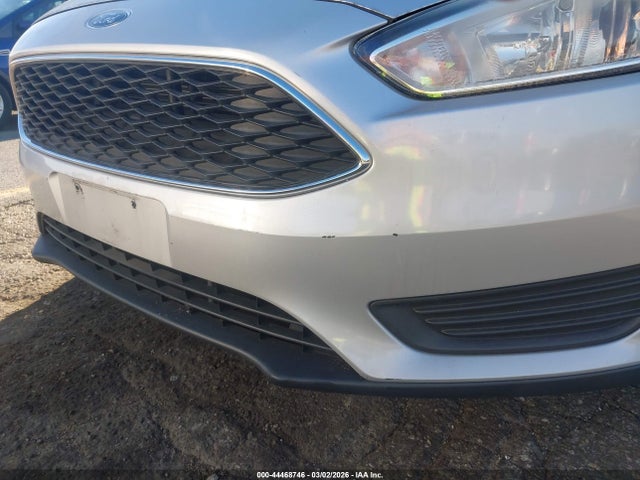 1FADP3F20JL328533 Ford FOCUS SE