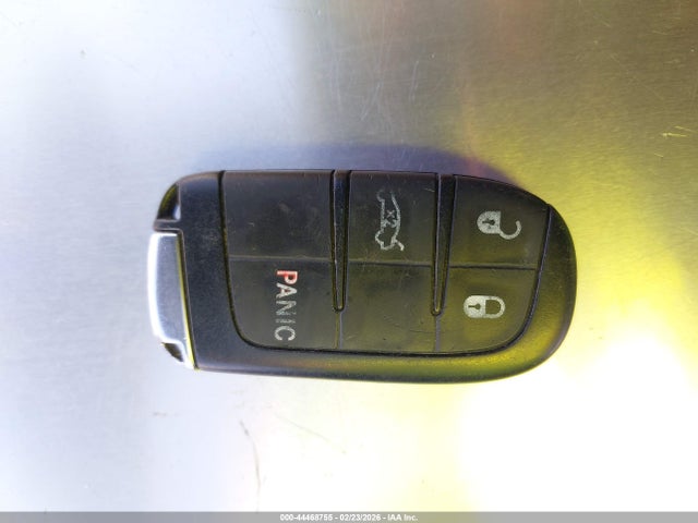 44468755 :رقم المزاد ، 2C3CDZAG1KH666644 vin ، 2019 Dodge Challenger Sxt مزاد بيع