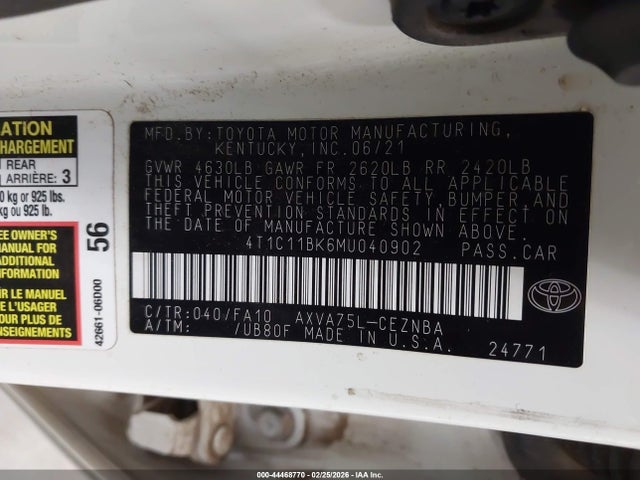 4T1C11BK6MU040902 Toyota Camry Le Awd