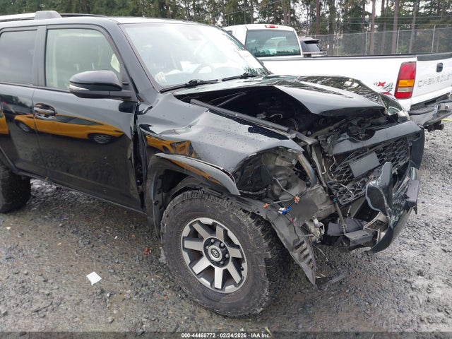 2020 TOYOTA 4RUNNER JTEBU5JR1L5828231 Photo 5