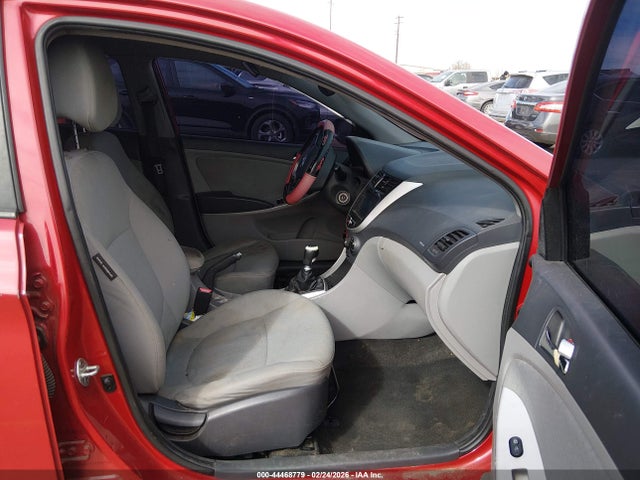 2013 HYUNDAI ACCENT KMHCU5AE7DU066421 Photo 4