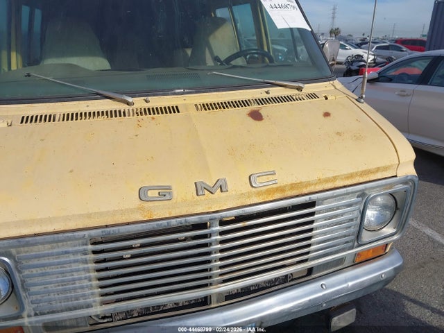 44468799 :رقم المزاد ، TGL257U503983 vin ، 1977 Gmc Van مزاد بيع