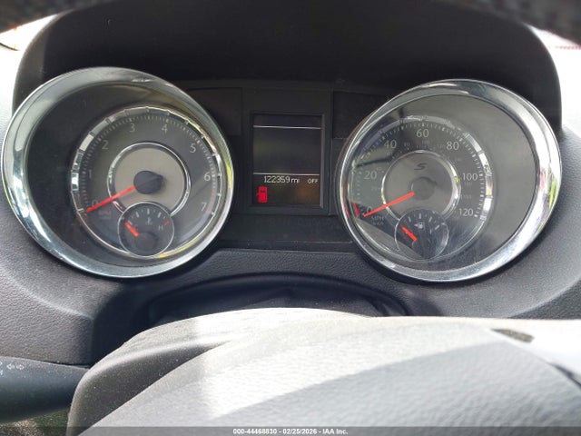 44468830 :رقم المزاد ، 2C4RC1HG8FR506048 vin ، 2015 Chrysler Town & Country S مزاد بيع