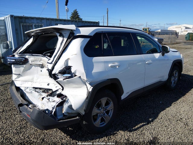 2023 TOYOTA RAV4 HYBRID JTMRWRFV7PD576359 Photo 3