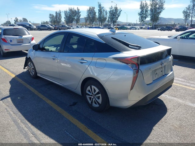 JTDKARFUXH3047079 Toyota Prius Three