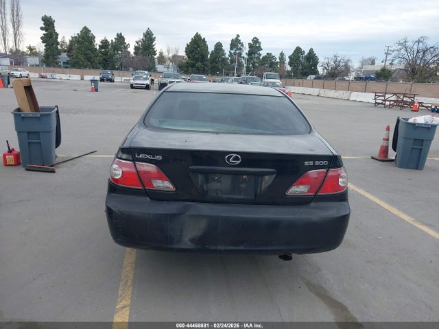 Aukcja sprzedaży 2002 Lexus Es 300, vin: JTHBF30G820059904, numer aukcji: 44468881