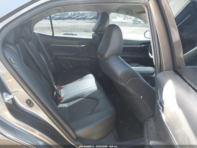 4T1T11AK9NU692626 Toyota CAMRY SE