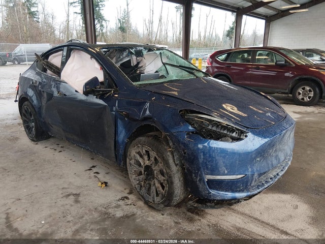 2023 TESLA MODEL Y 7SAYGAEE2PF775603 Photo 0
