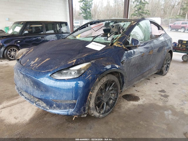 2023 TESLA MODEL Y 7SAYGAEE2PF775603 Photo 1