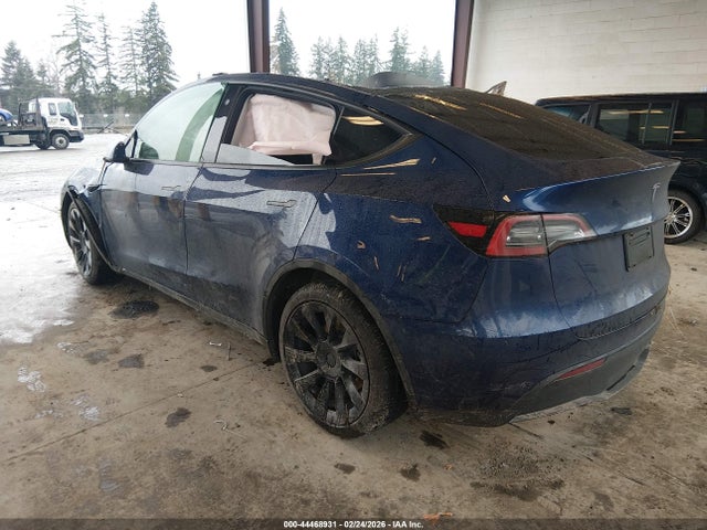 2023 TESLA MODEL Y 7SAYGAEE2PF775603 Photo 2
