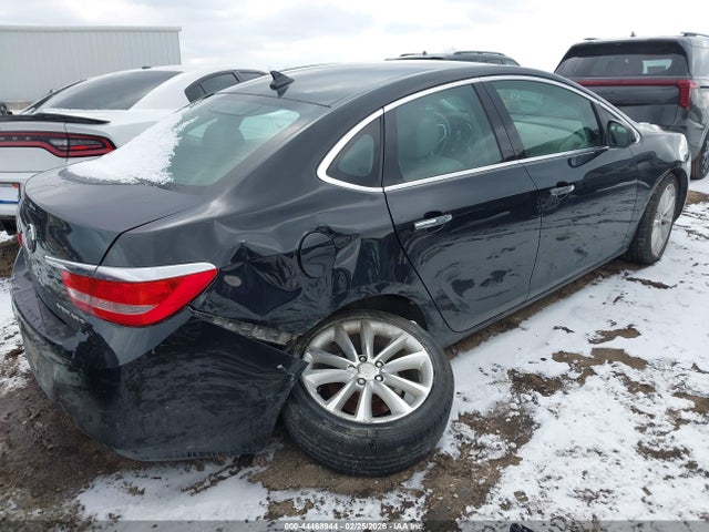 44468944 :رقم المزاد ، 1G4PR5SK8E4141863 vin ، 2014 Buick Verano Convenience Group مزاد بيع