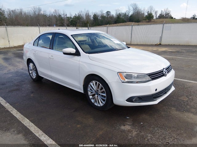 44468966 :رقم المزاد ، 3VWLL7AJ5DM392669 vin ، 2013 Volkswagen Jetta 2.0l Tdi مزاد بيع
