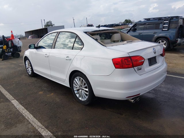 44468966 :رقم المزاد ، 3VWLL7AJ5DM392669 vin ، 2013 Volkswagen Jetta 2.0l Tdi مزاد بيع