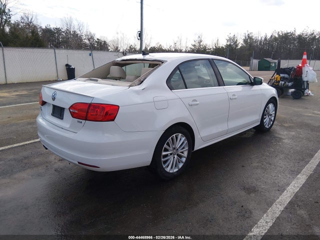 44468966 :رقم المزاد ، 3VWLL7AJ5DM392669 vin ، 2013 Volkswagen Jetta 2.0l Tdi مزاد بيع