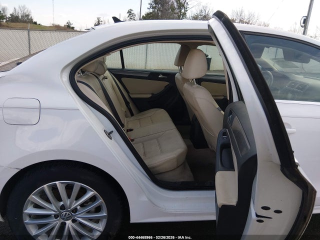 44468966 :رقم المزاد ، 3VWLL7AJ5DM392669 vin ، 2013 Volkswagen Jetta 2.0l Tdi مزاد بيع
