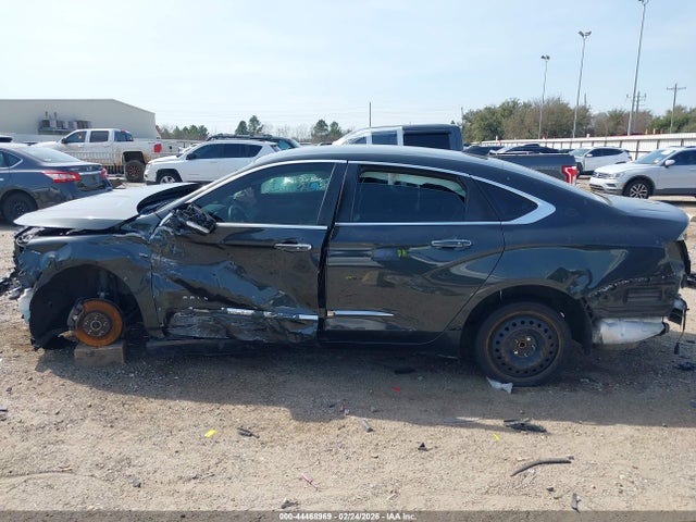Продаж на аукціоні авто 2015 Chevrolet Impala 2lz, vin: 2G1165S31F9202375, номер лоту: 44468969