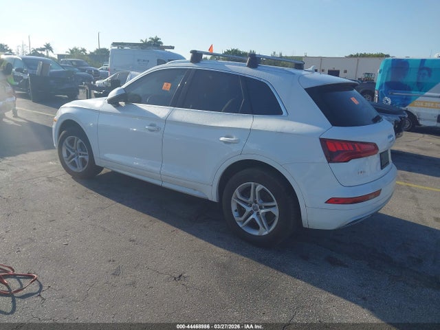 Продажа на аукционе авто 2019 Audi Q5 45 Premium, vin: WA1ANAFY2K2039036, номер лота: 44468986